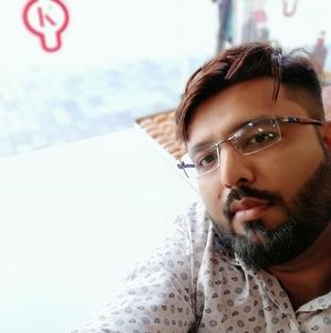 Meet your Posher, Waqar